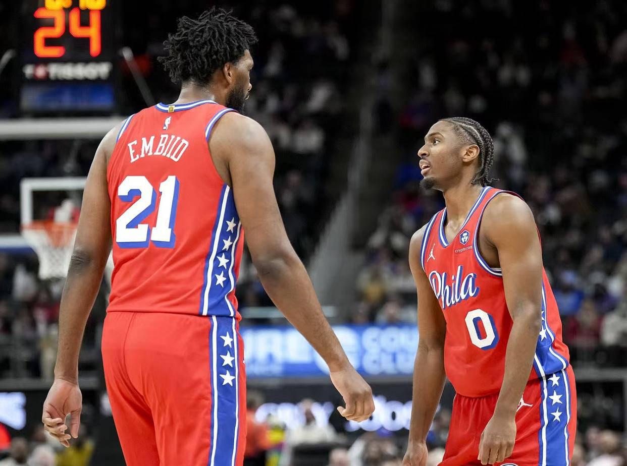 雷火电竞下载-雄鹿险胜北京队，恩比德统治全场