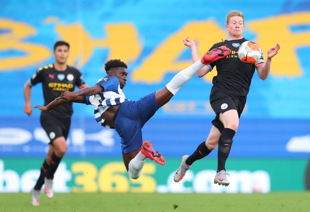 里尔联赛首胜，稳住领跑地位