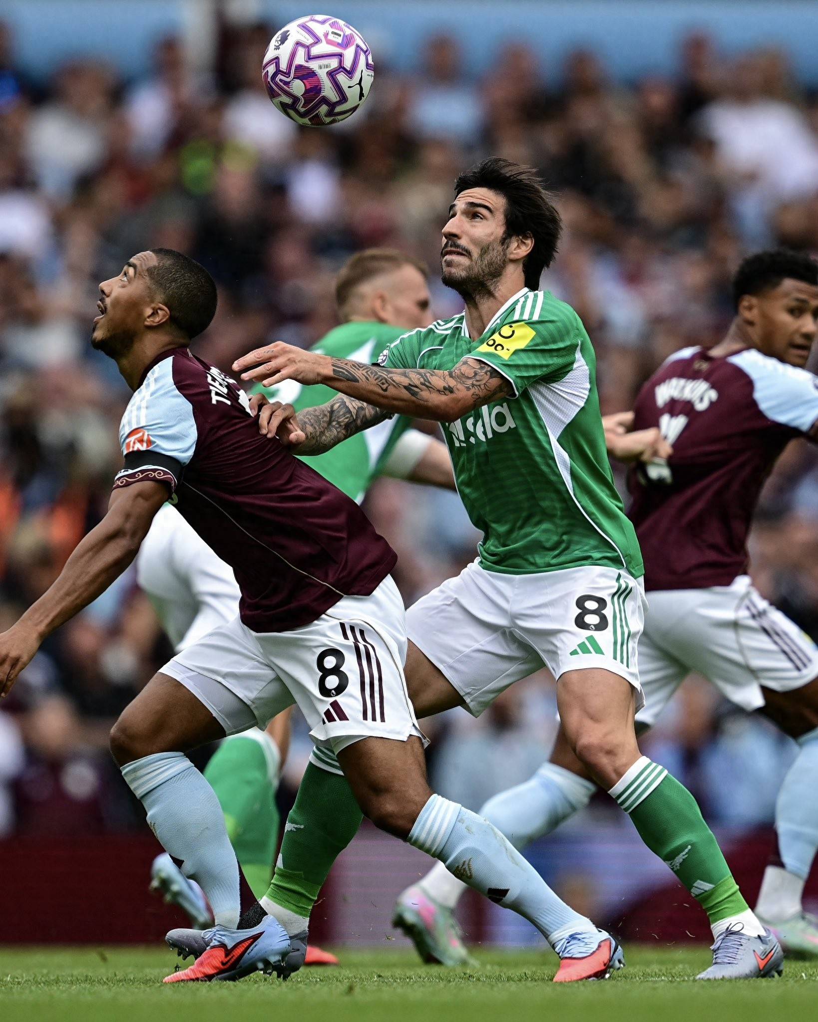 雷火电竞-威廉姆斯险胜索伯车队，拉塞尔关键制胜