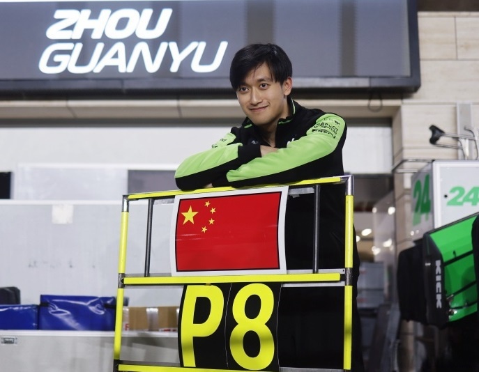 红牛车队翻盘索伯车队,维斯塔潘关键制胜 红牛车队翻盘索伯车队,维斯塔潘关键制胜