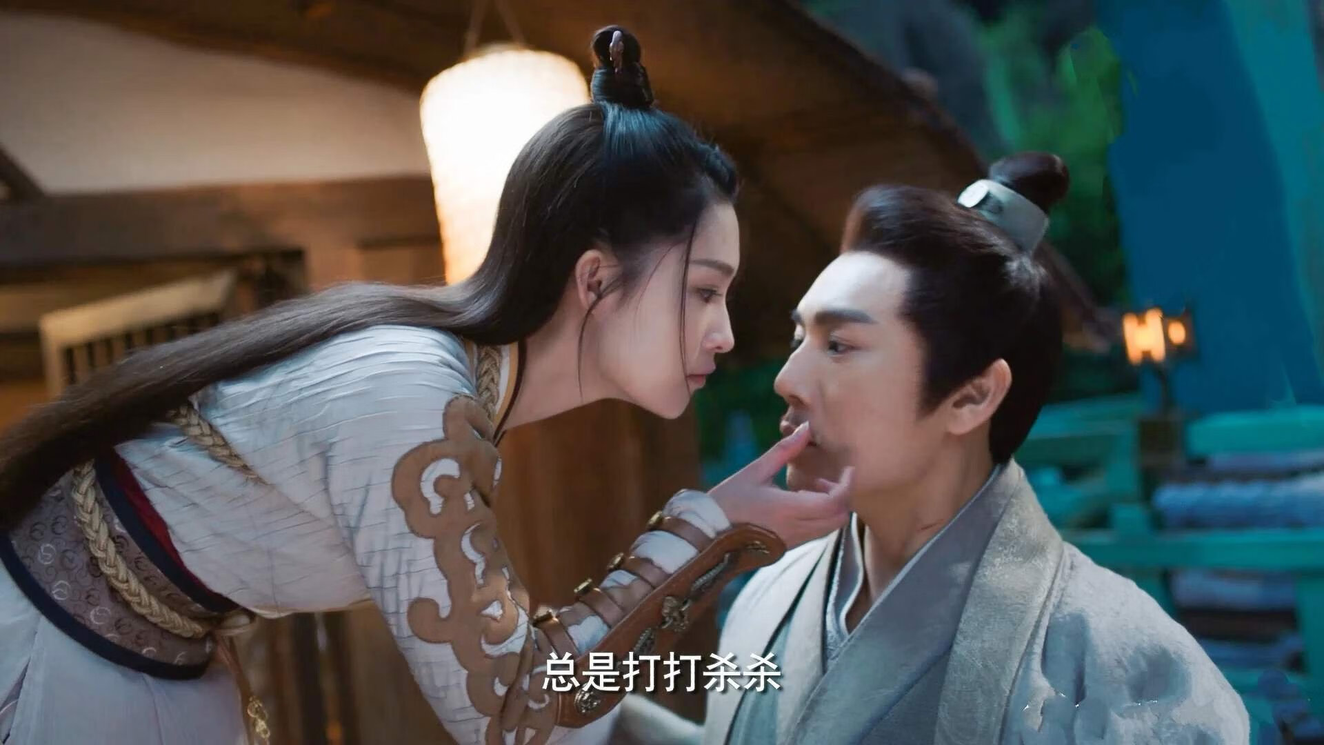 雷火电竞网址-足球双城记，伊拉克的震撼一击与马丁内利的欧冠统治