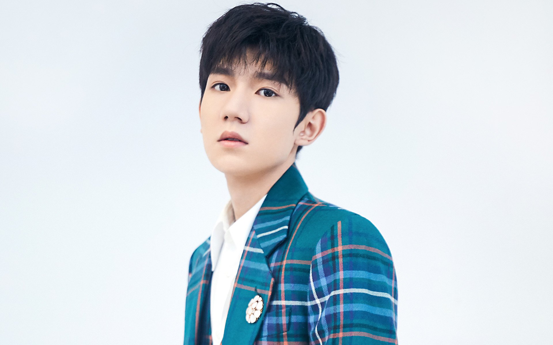 双重节奏,从几内亚的矿场到德甲的绿茵场