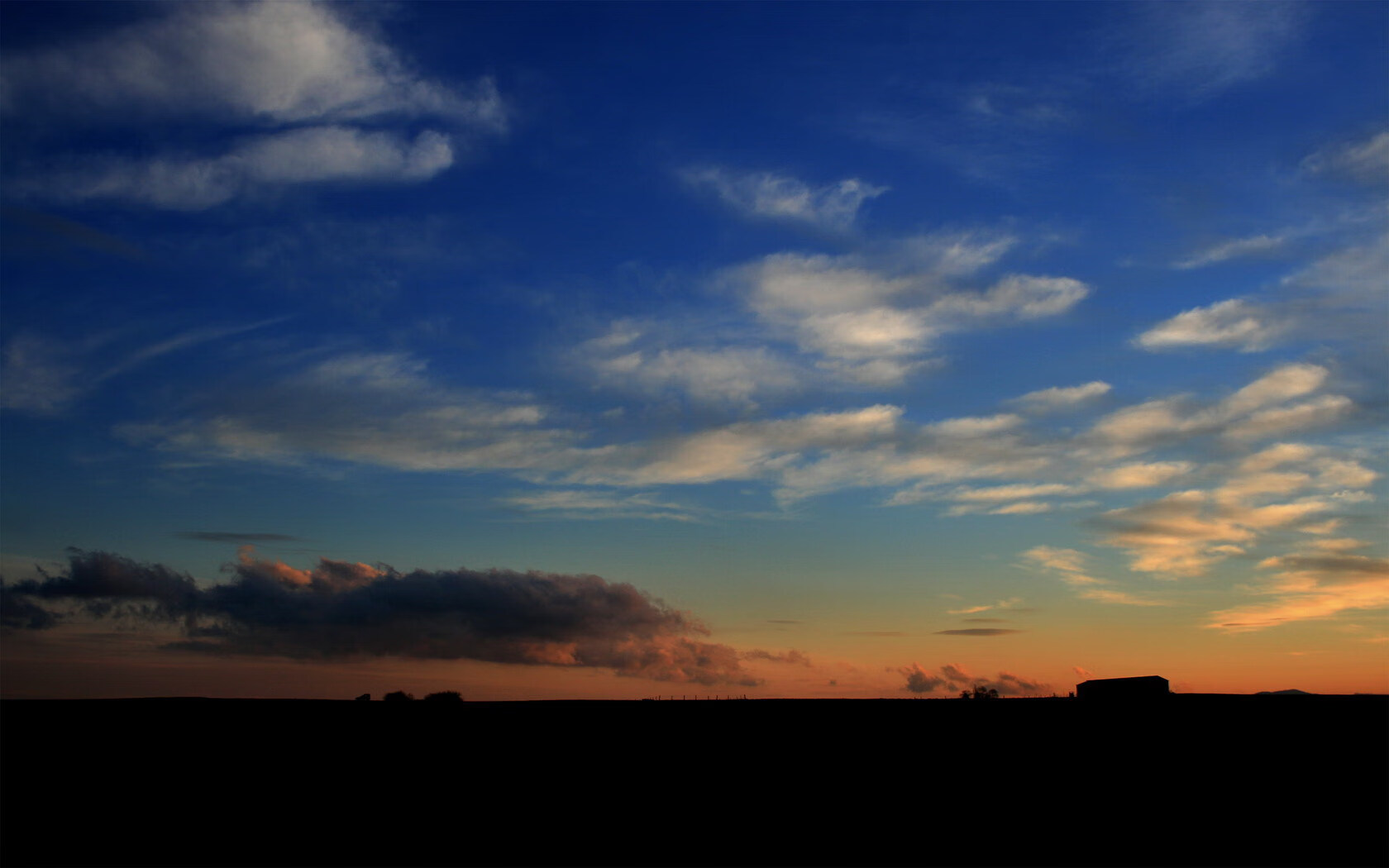 铁壁防守与致命一击，76人绞杀绿军，伦纳德终结悬念